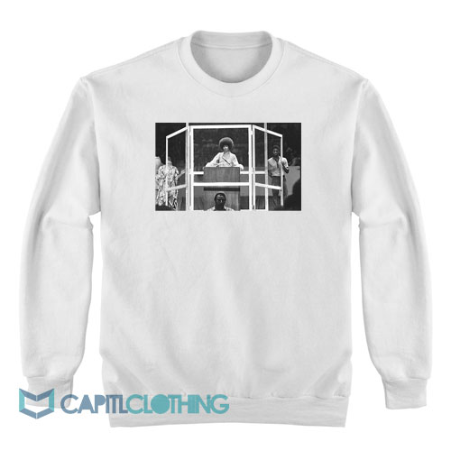 Angela-Davis-Speaking-At-Madison-Square-Garden-Sweatshirt-1