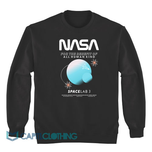 Nasa-For-The-Benefit-Of-All-Human-Kind-Sweatshirt1